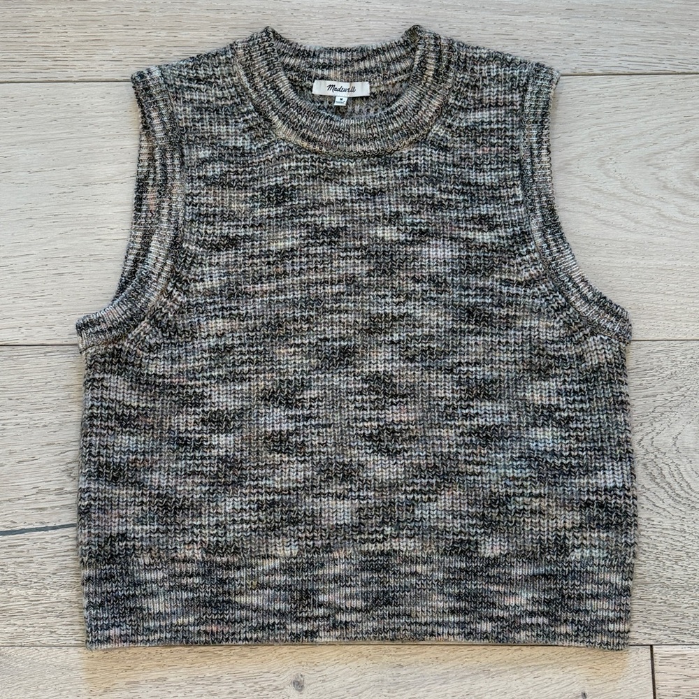 Madewell Space Dye Boulier Crew Neck Sweater Vest in Size Medium